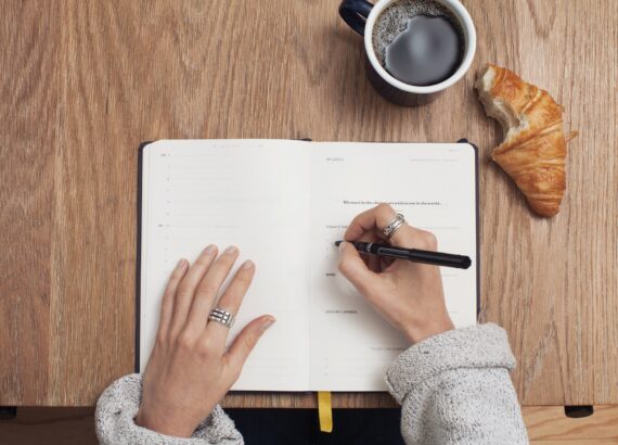 cleaning schedule for working moms